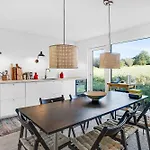 Feriehus Cozy In 900 M To The